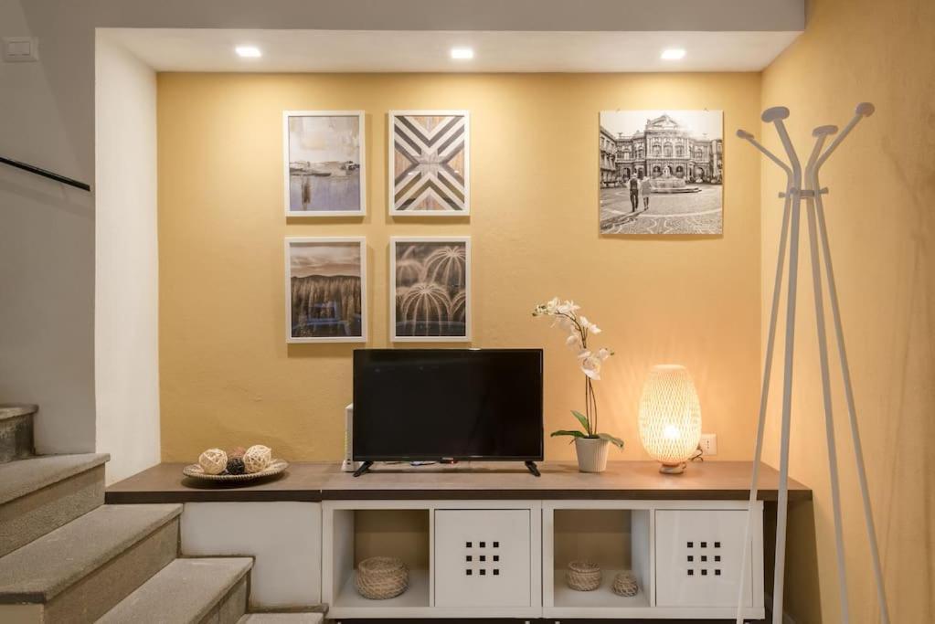 Apartament Le Pennellate Short Lets Katania Zewnętrze zdjęcie